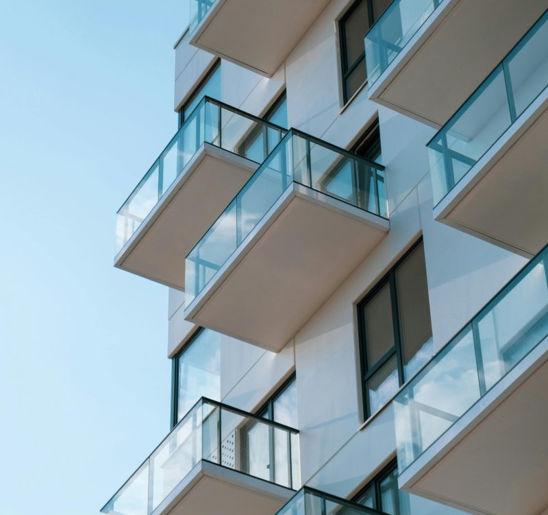 pexels-jovydas-2462015